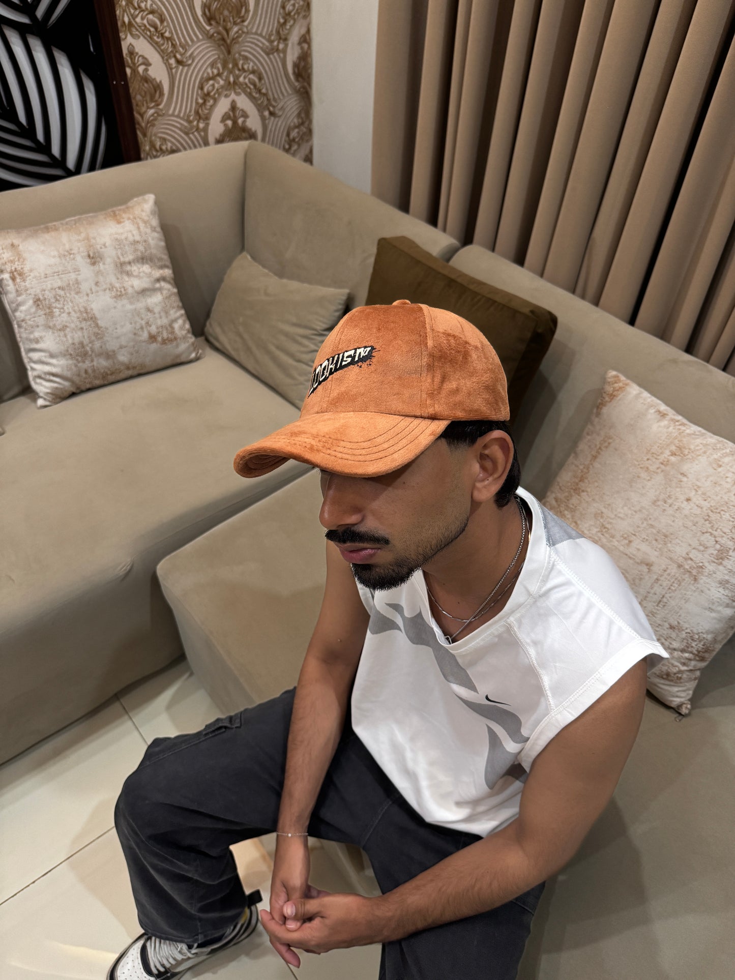 Lookism Suede Cap